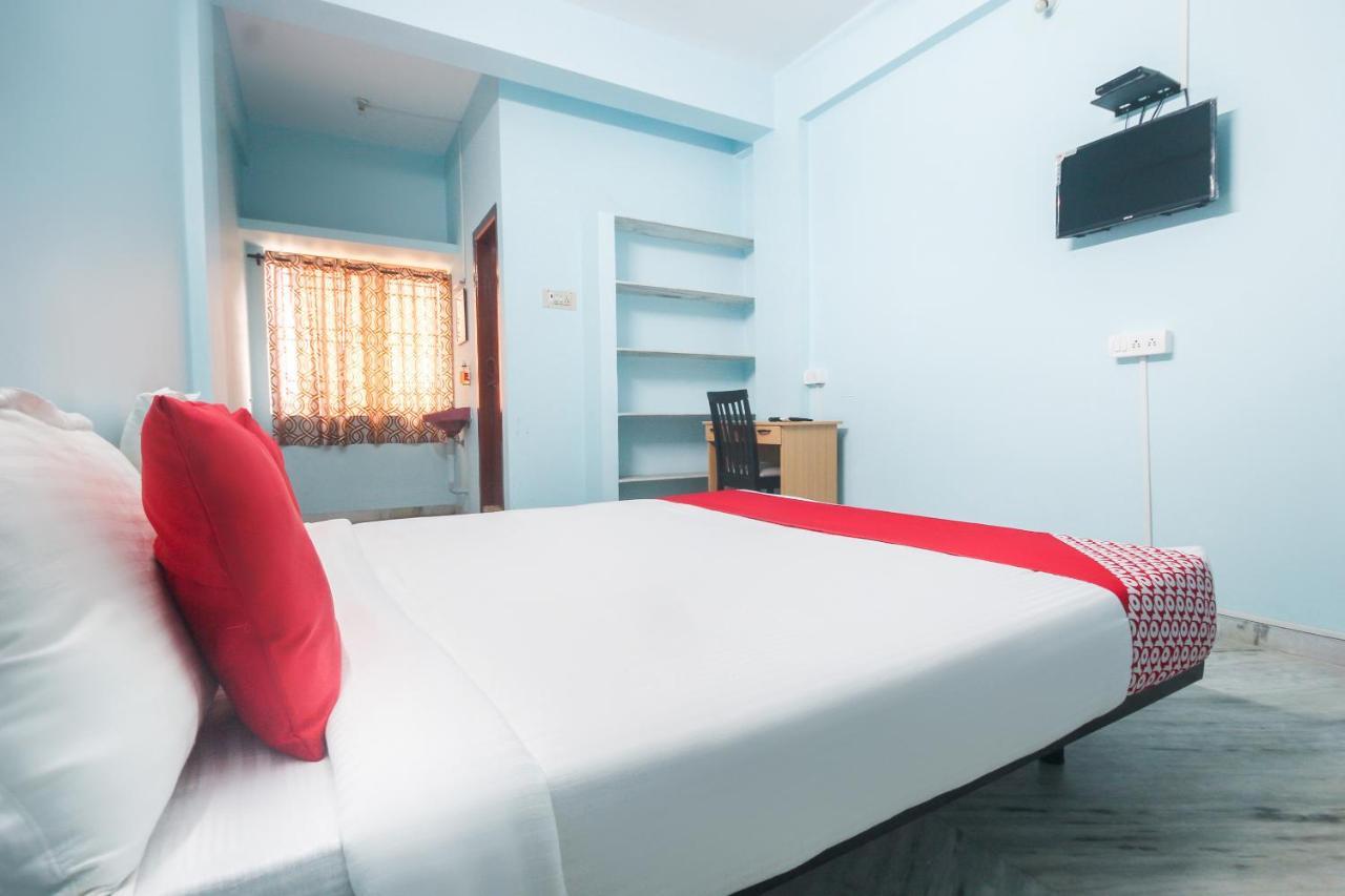 Oyo Flagship 48158 Ss Towers Hotell Podanur Eksteriør bilde