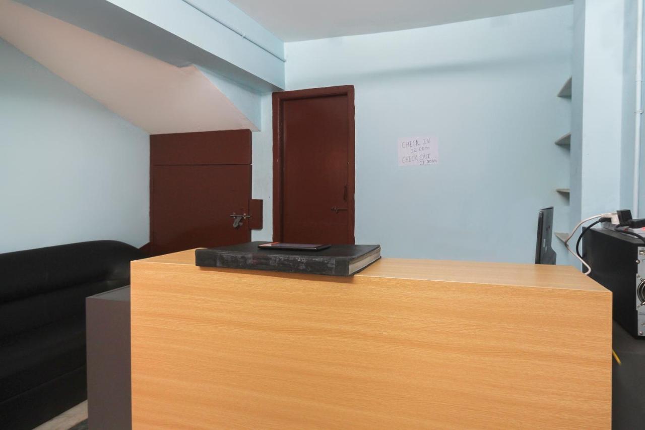 Oyo Flagship 48158 Ss Towers Hotell Podanur Eksteriør bilde